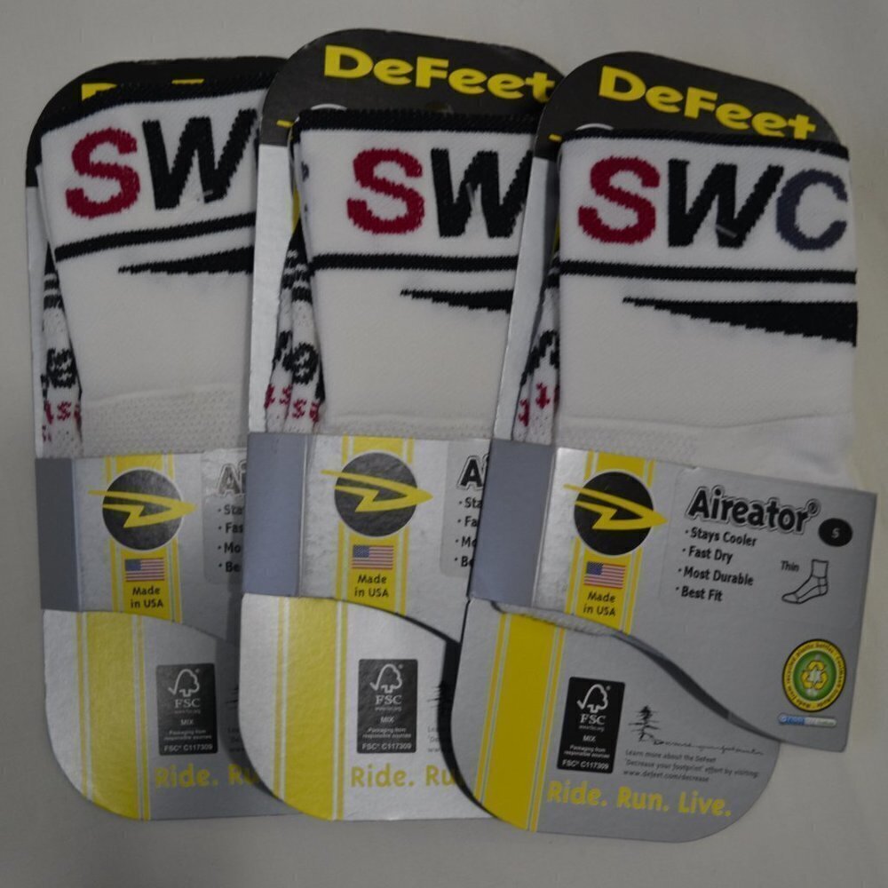 NWT DEFEET | Aireator 3" Cycling Socks Branded White LOT OF 3 | Sz. S